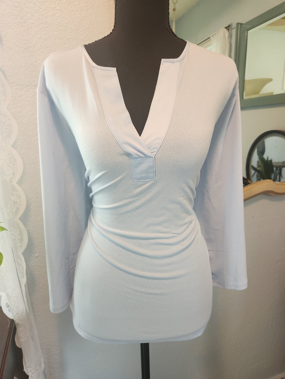 Banana Republic Pale Blue Long-Sleeve V-Neck Tunic